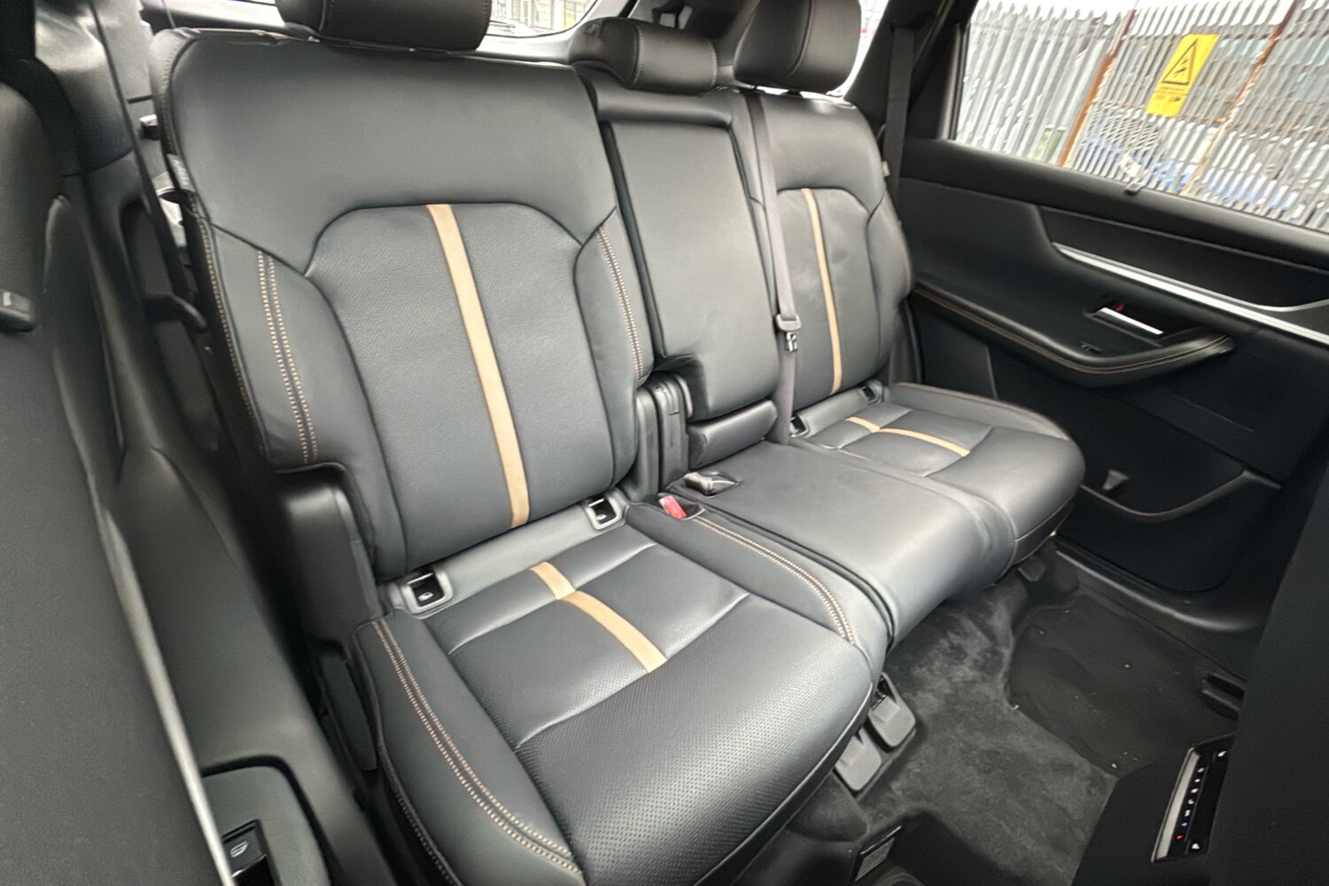 Used Mazda CX-80 2025 for sale - 76938330: Photo 12