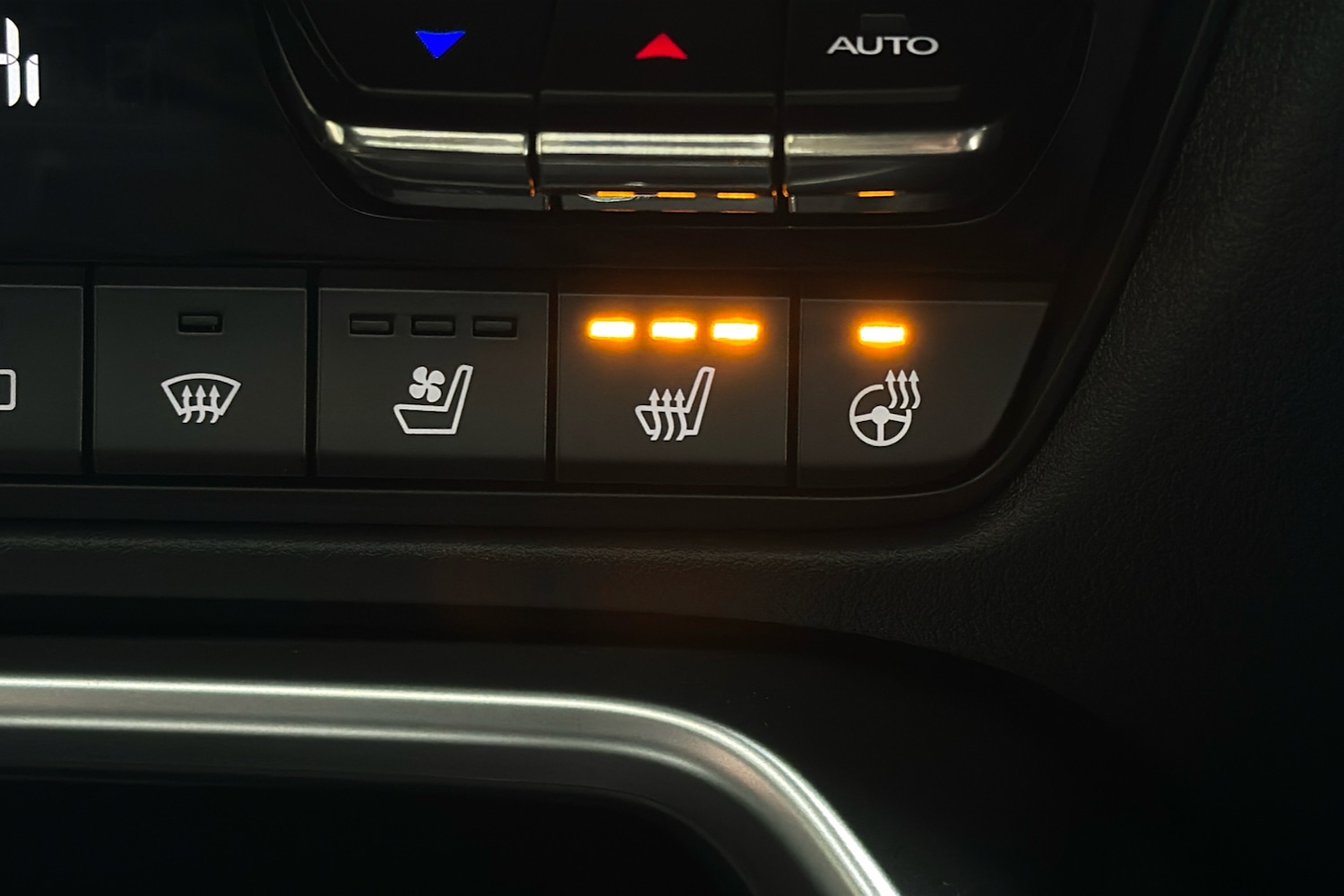 Used Mazda CX-80 2025 for sale - 76938330: Photo 22