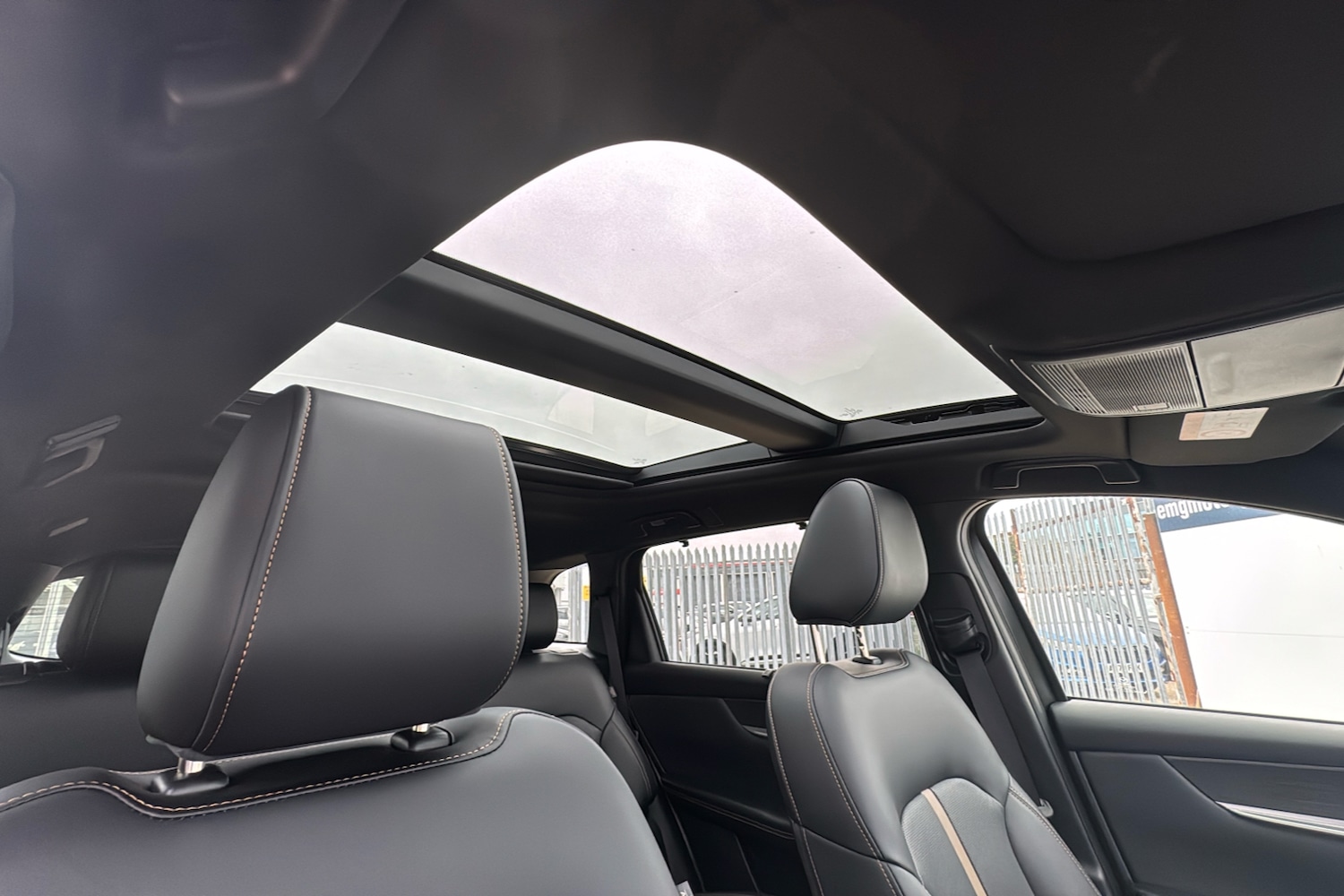 Used Mazda CX-80 2025 for sale - 76938330: Photo 24