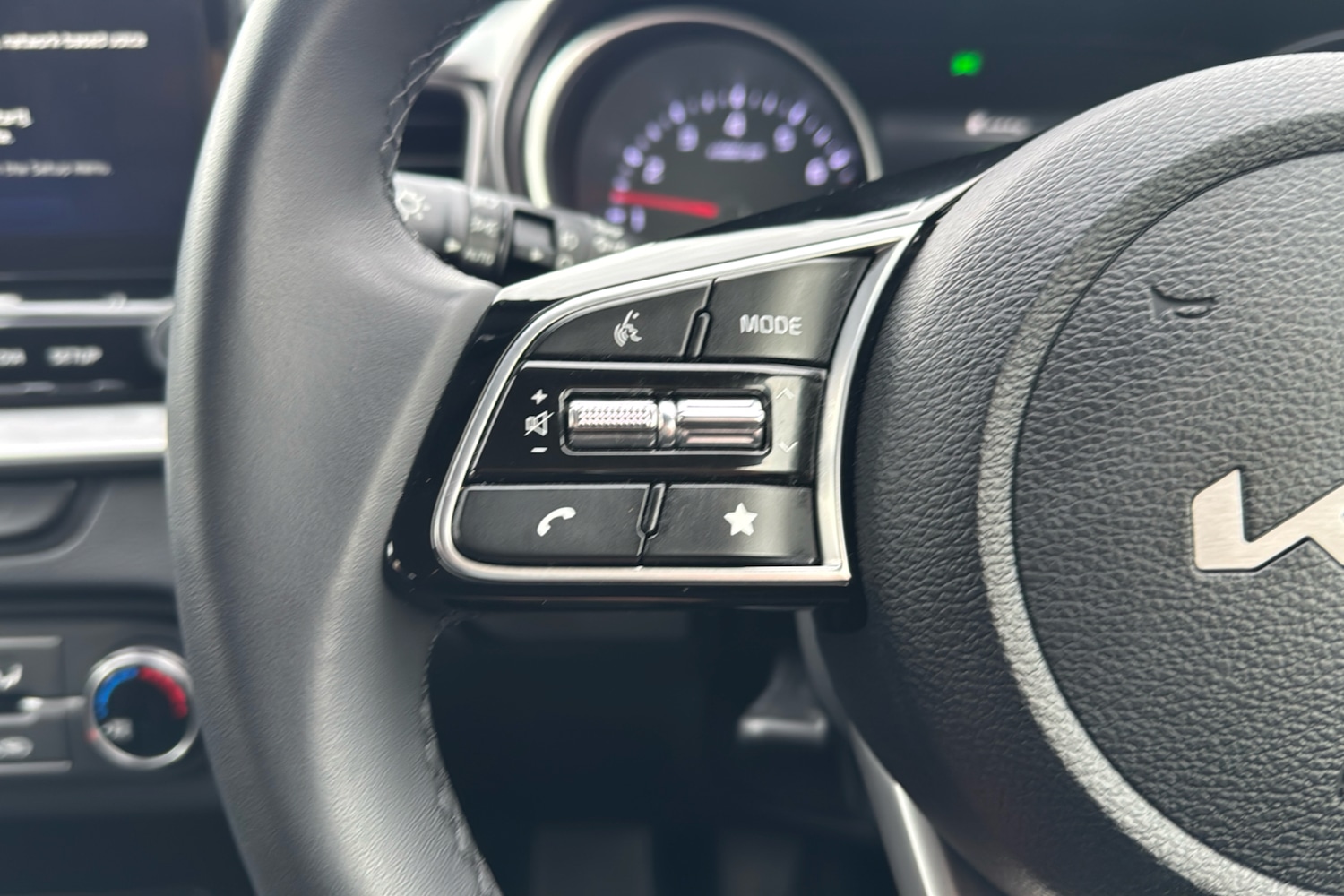 Used Kia Ceed 2025 for sale - 77240017: Photo 17