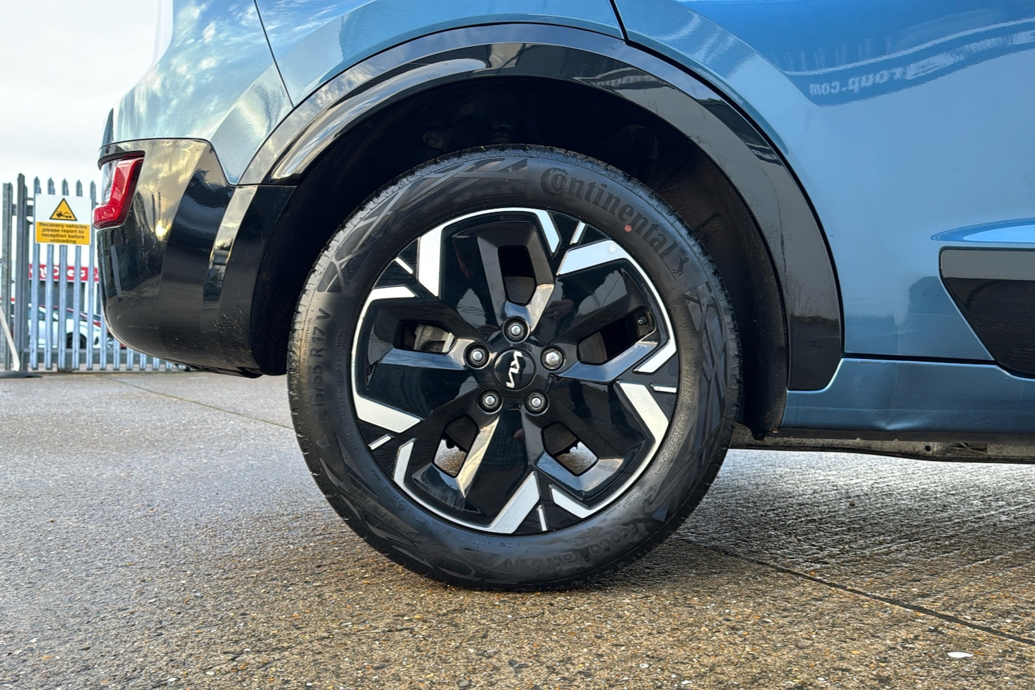 Used Kia Niro 2023 for sale - 77308669: Photo 8