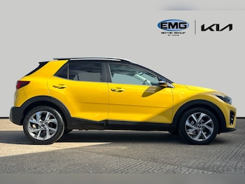 Used Kia Stonic 2023 for sale - 78233525: Photo