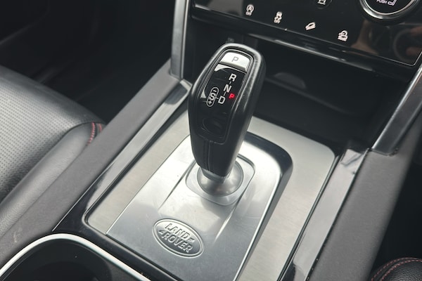 Used Land Rover Discovery Sport 2020 for sale - 76243408: Photo 13