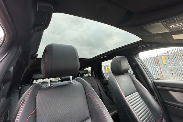 Used Land Rover Discovery Sport 2020 for sale - 76243408: Photo 27