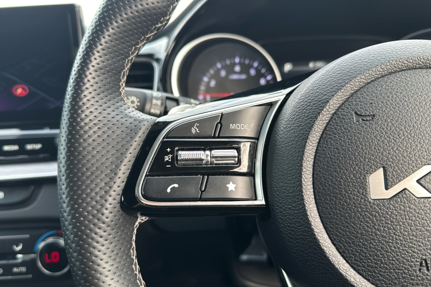 Used Kia Ceed 2025 for sale - 76390979: Photo 17