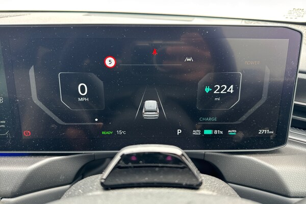 Used Kia EV9 2025 for sale - 76310524: Photo 14