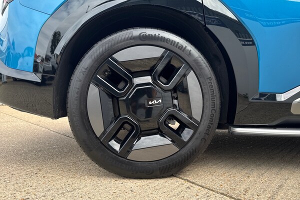 Used Kia EV9 2025 for sale - 76310524: Photo 8