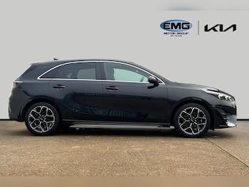 Used Kia Ceed 2025 for sale - 76919635: Photo