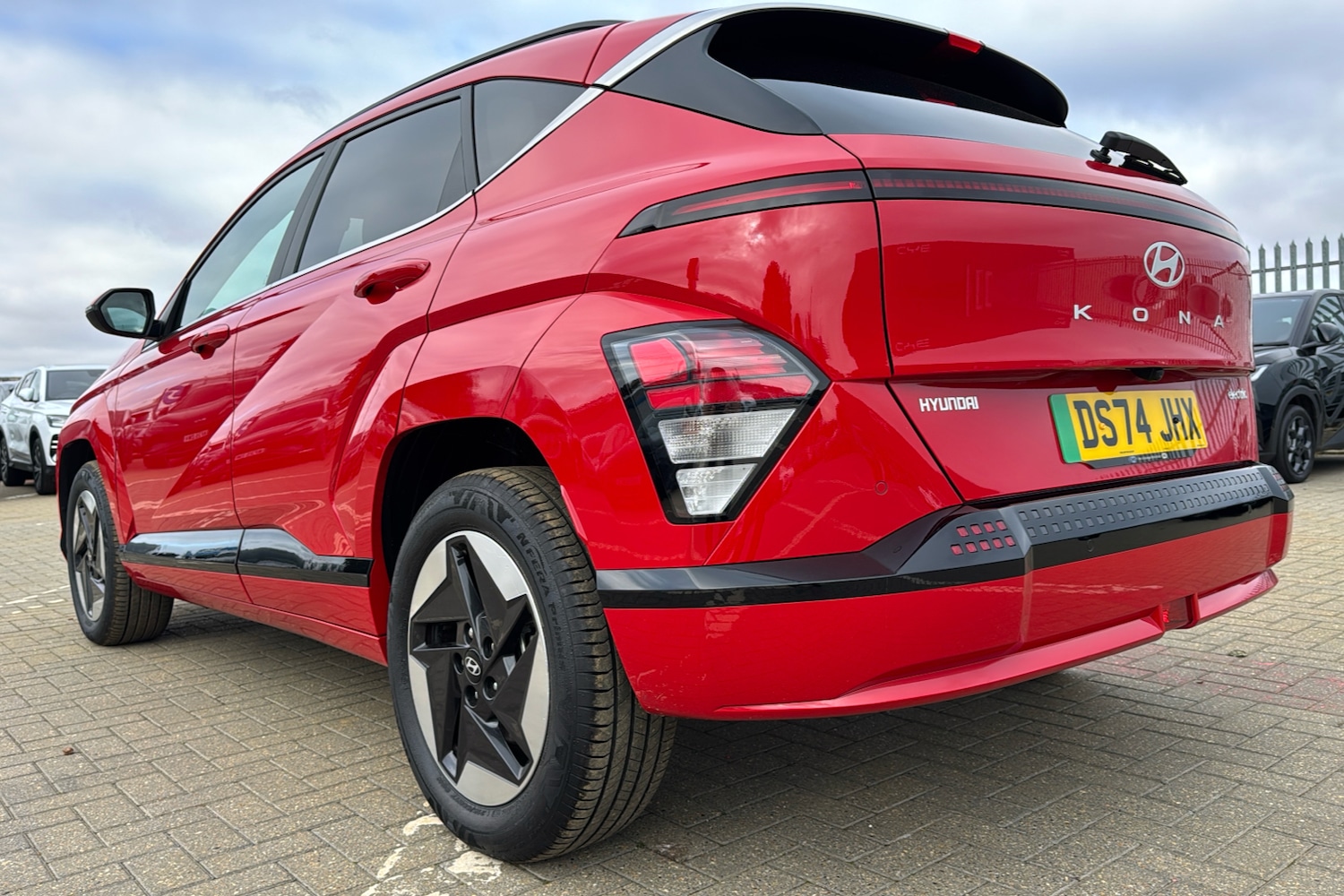 Used Hyundai KONA 2024 for sale - 76705344: Photo 24