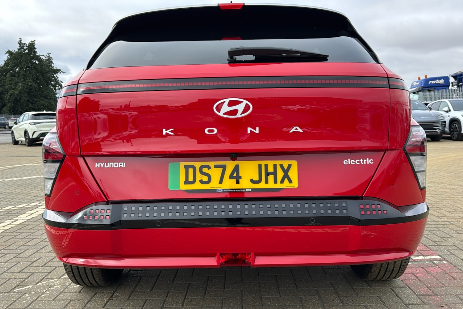 Used Hyundai KONA 2024 for sale - 76705344: Photo 27