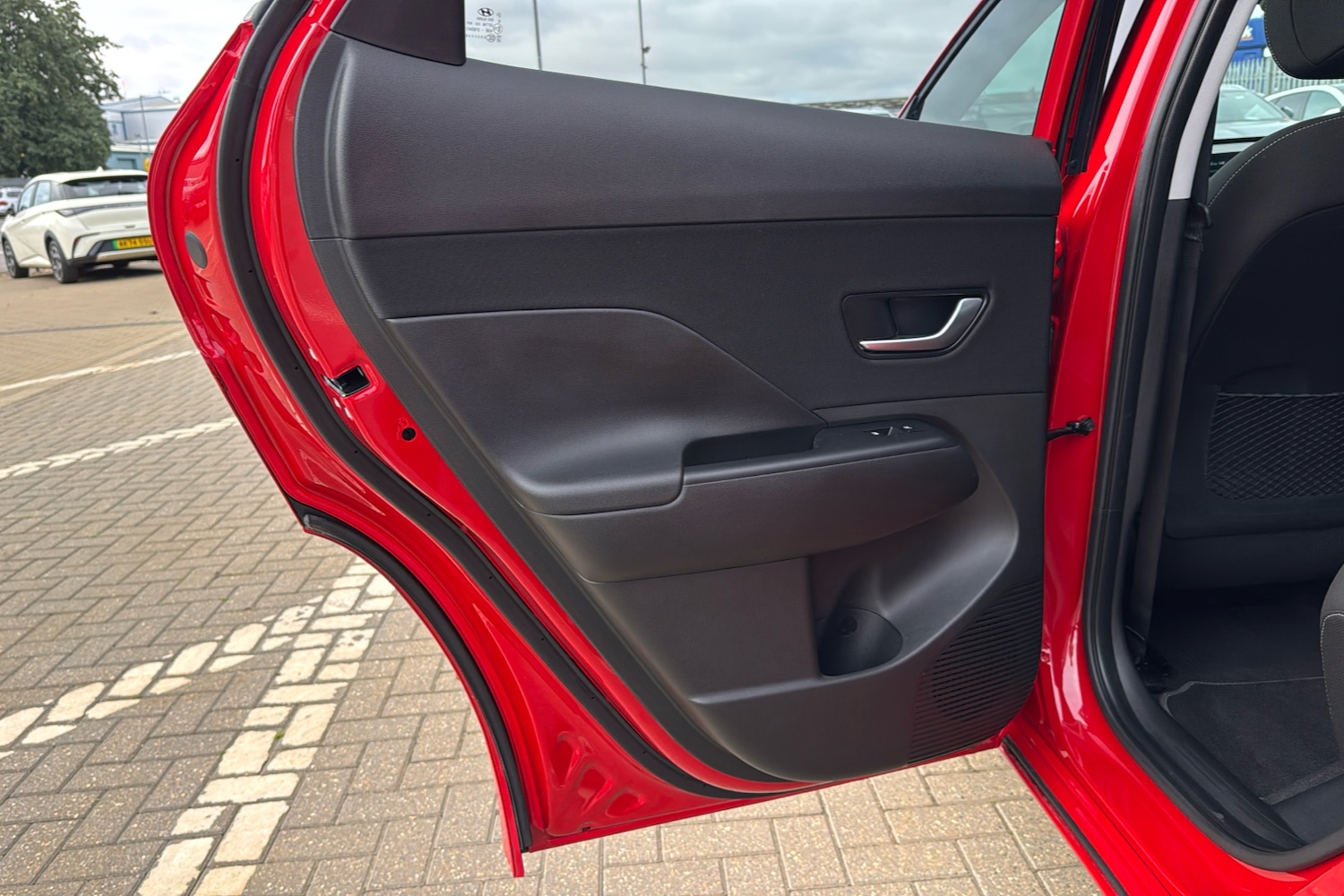 Used Hyundai KONA 2024 for sale - 76705344: Photo 36