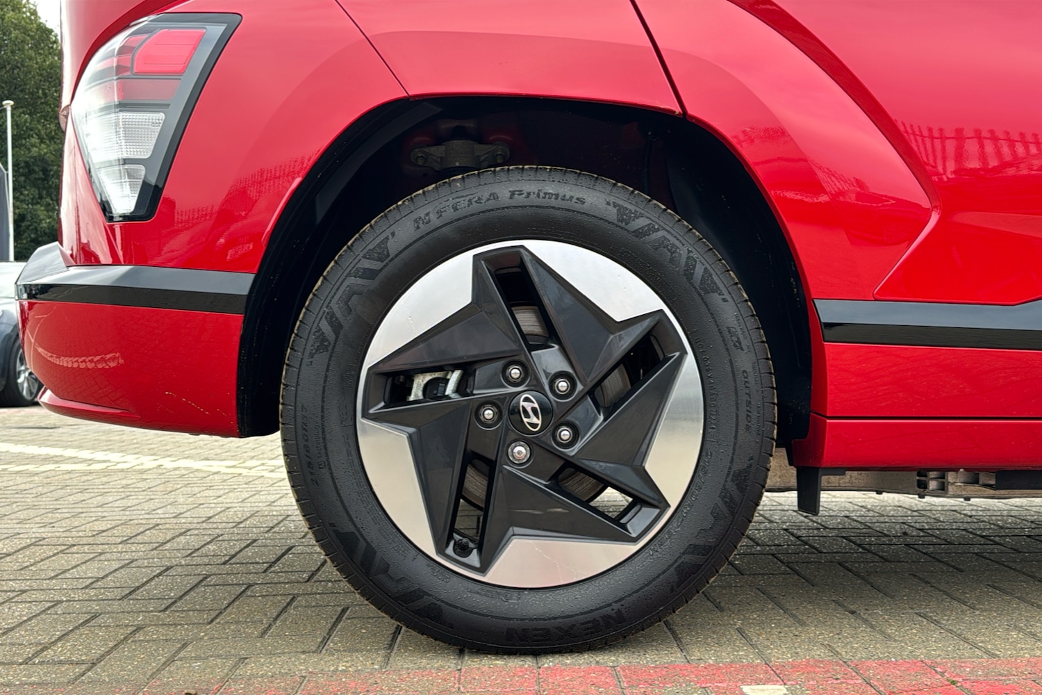 Used Hyundai KONA 2024 for sale - 76705344: Photo 8