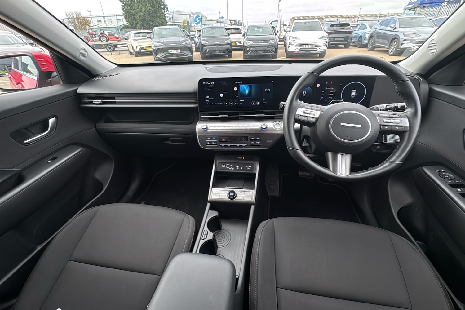 Used Hyundai KONA 2024 for sale - 76705344: Photo 9