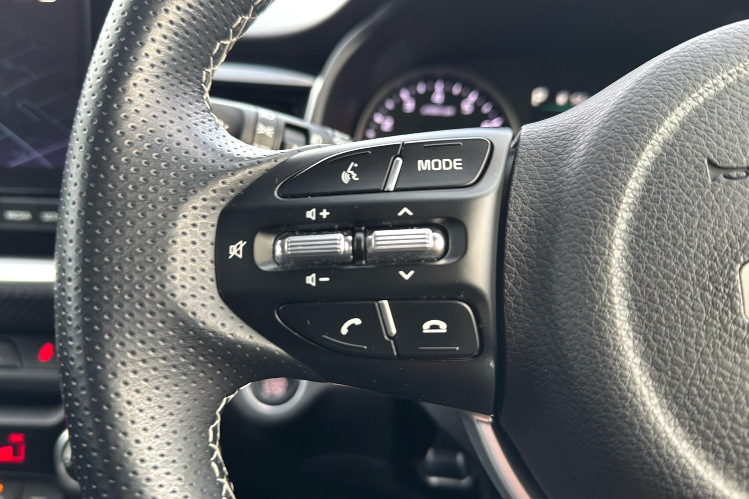 Used Kia Stonic 2023 for sale - 76346703: Photo 17