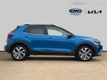 Used Kia Stonic 2023 for sale - 76346703: Photo