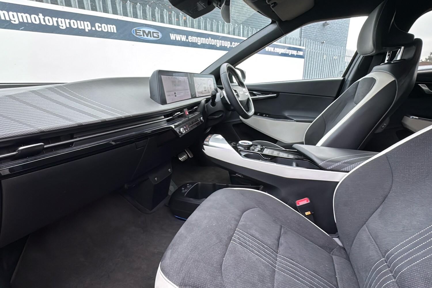 Used Kia EV6 2024 for sale - 77661792: Photo 11