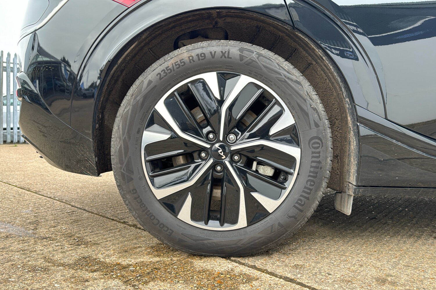 Used Kia EV6 2024 for sale - 77661792: Photo 8