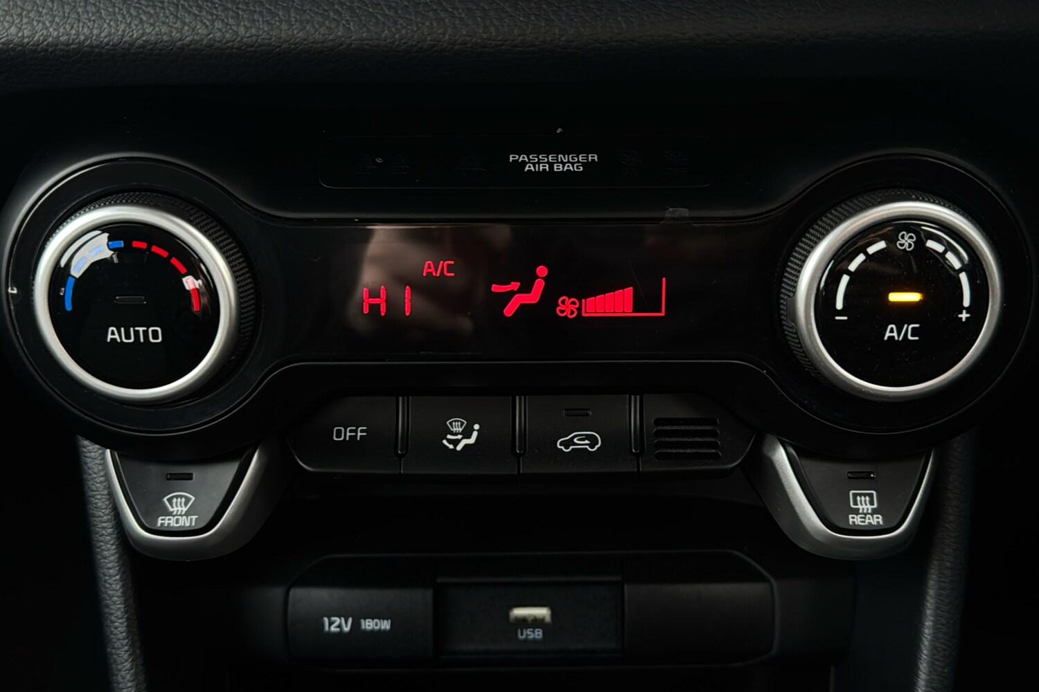 Used Kia Picanto 2023 for sale - 76919646: Photo 16