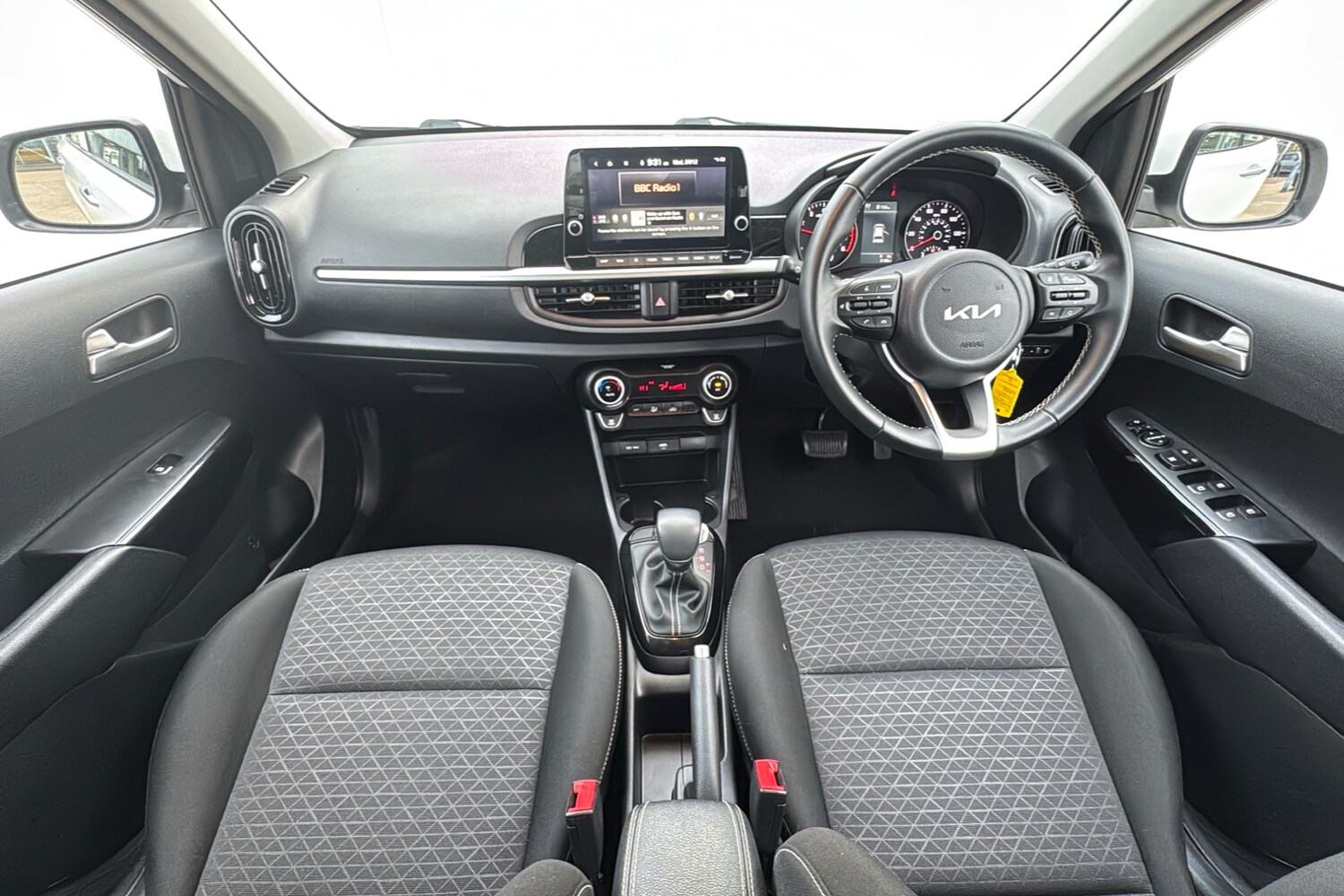 Used Kia Picanto 2023 for sale - 76919646: Photo 9