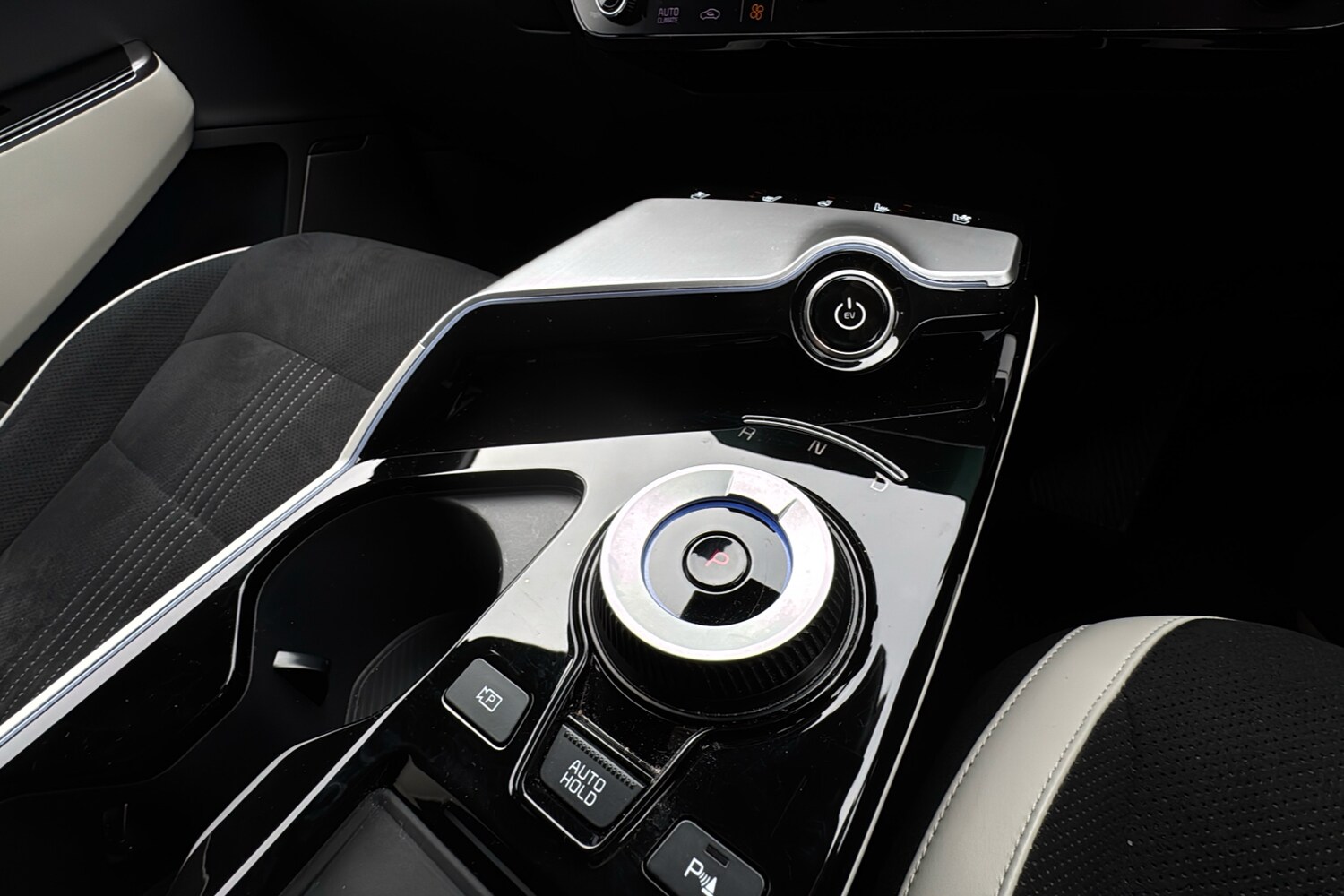 Used Kia EV6 2024 for sale - 77815262: Photo 13