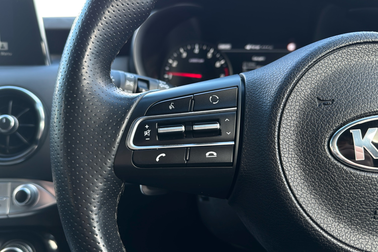 Used Kia Stinger 2019 for sale - 77361642: Photo 17