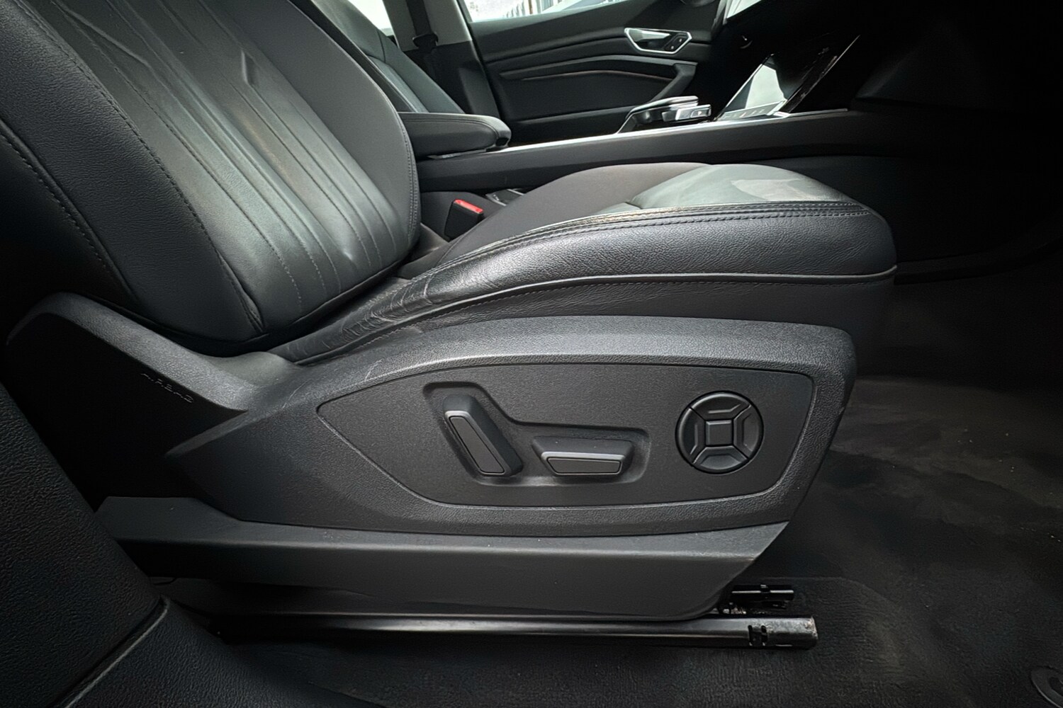 Used Audi e-tron 2021 for sale - 77541040: Photo 24