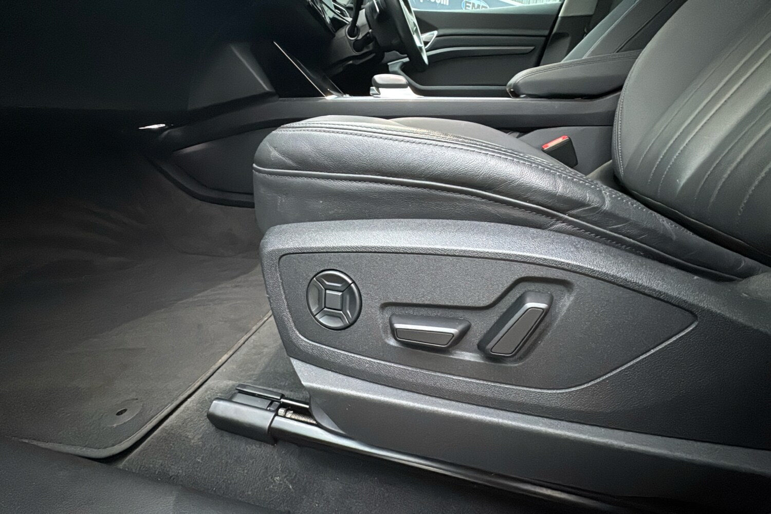 Used Audi e-tron 2021 for sale - 77541040: Photo 30