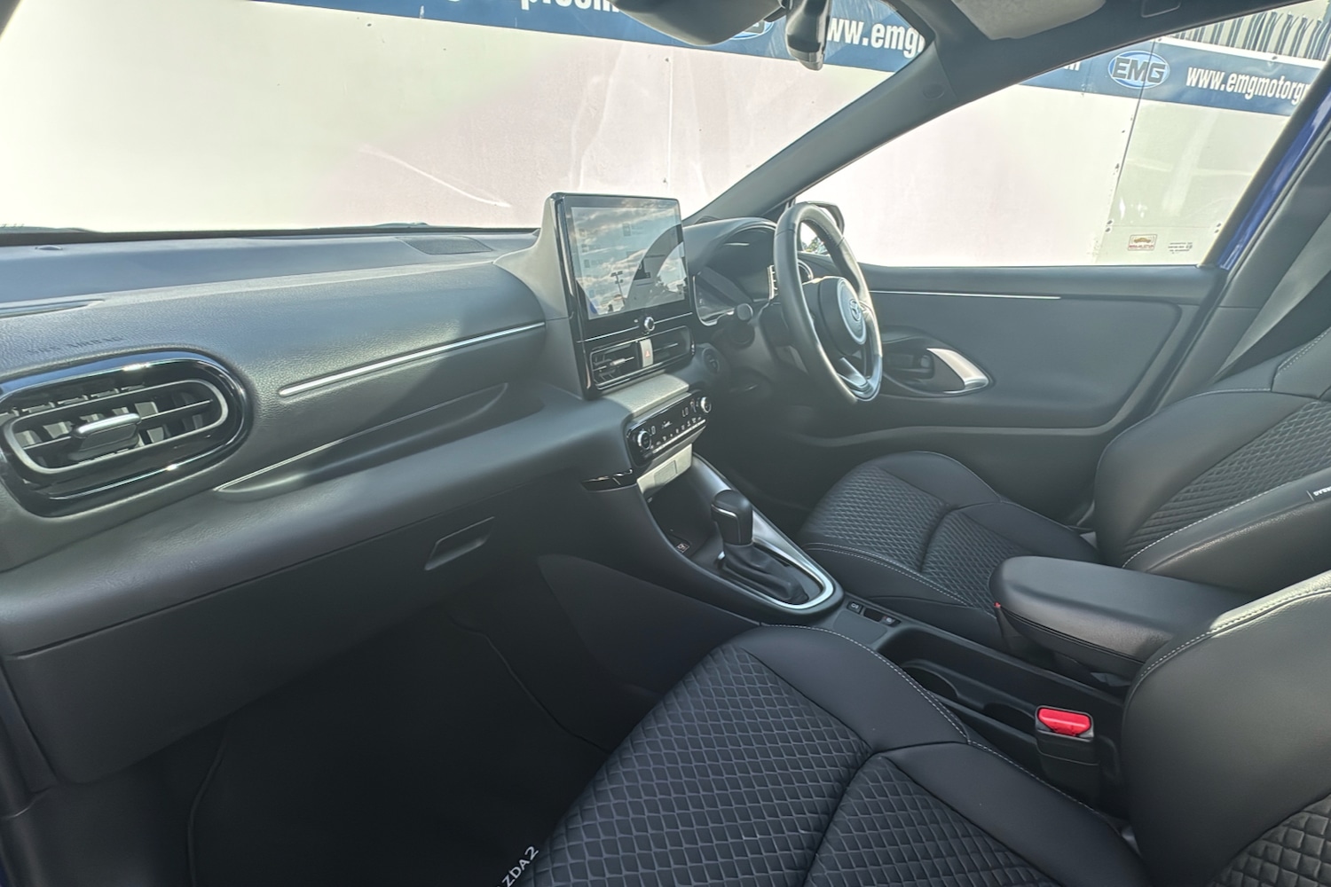 Used Mazda Mazda2 HYBRID 2024 for sale - 77058350: Photo 11