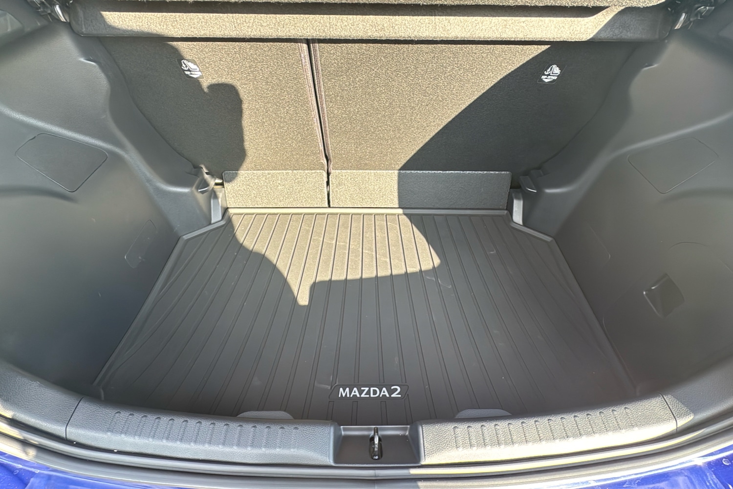 Used Mazda Mazda2 HYBRID 2024 for sale - 77058350: Photo 19