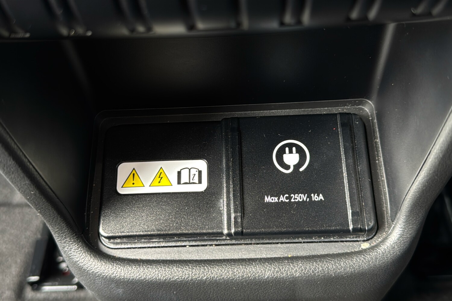 Used Hyundai KONA 2024 for sale - 77699078: Photo 41