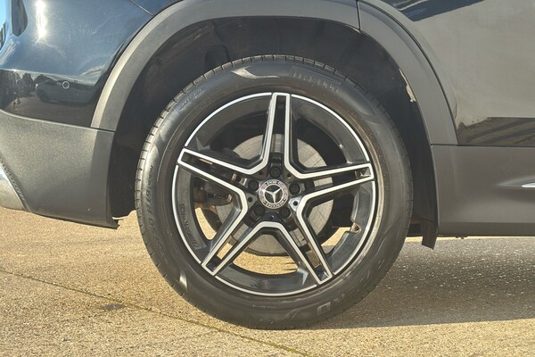 Used Mercedes-Benz GLB 2023 for sale - 76087671: Photo 8