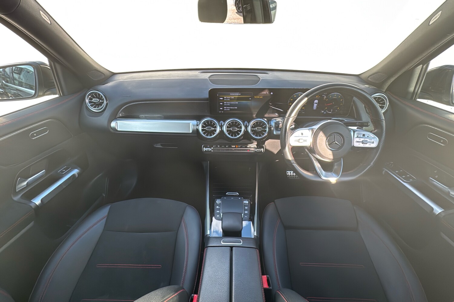 Used Mercedes-Benz GLB 2023 for sale - 76087671: Photo 9