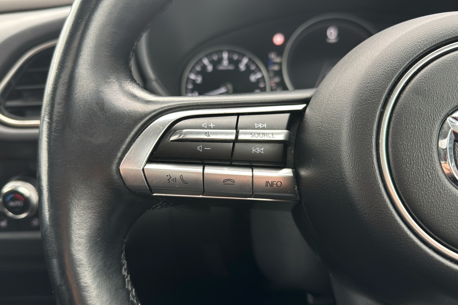 Used Mazda CX-30 2022 for sale - 76143480: Photo 17