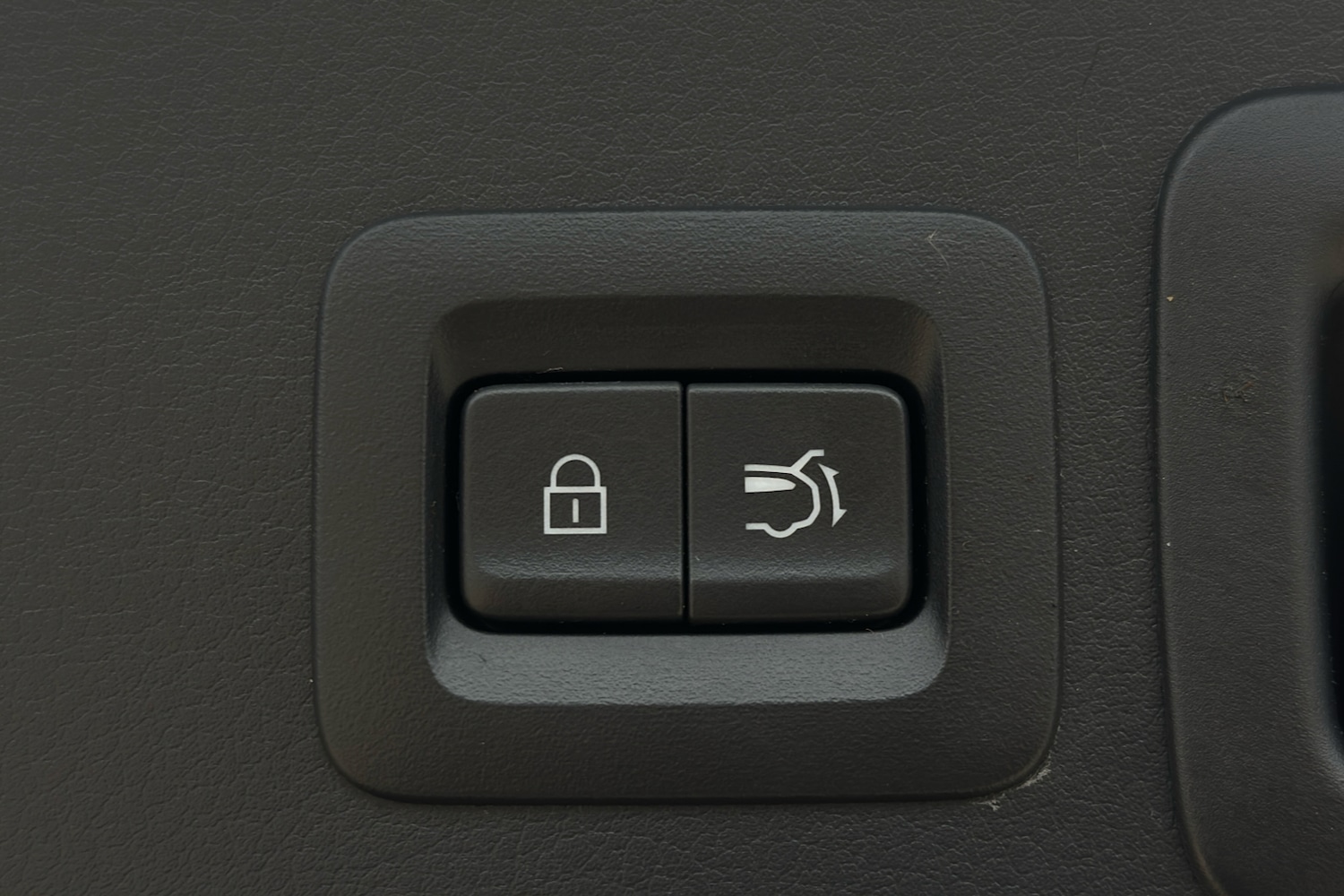 Used Mazda CX-30 2022 for sale - 76143480: Photo 29