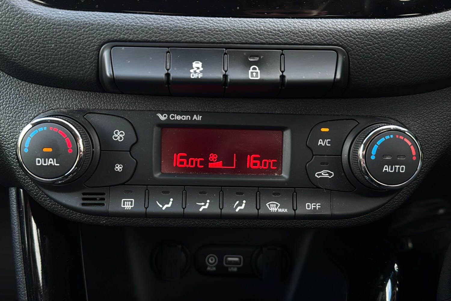 Used Kia Ceed for sale - 78092425: Photo 16