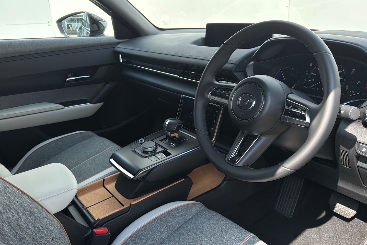 Used Mazda MX-30 2025 for sale - 76938335: Photo 10
