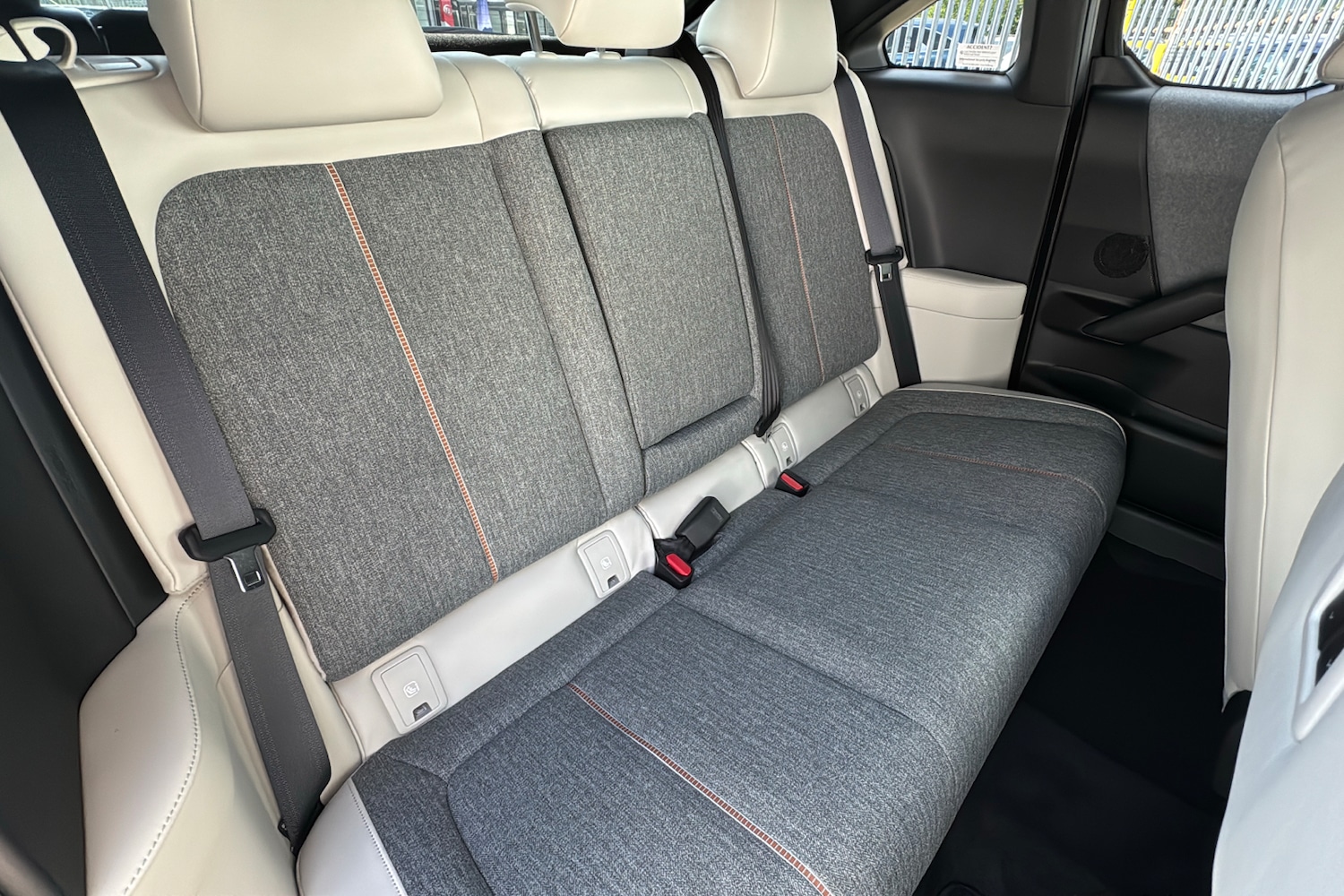 Used Mazda MX-30 2025 for sale - 76938335: Photo 12