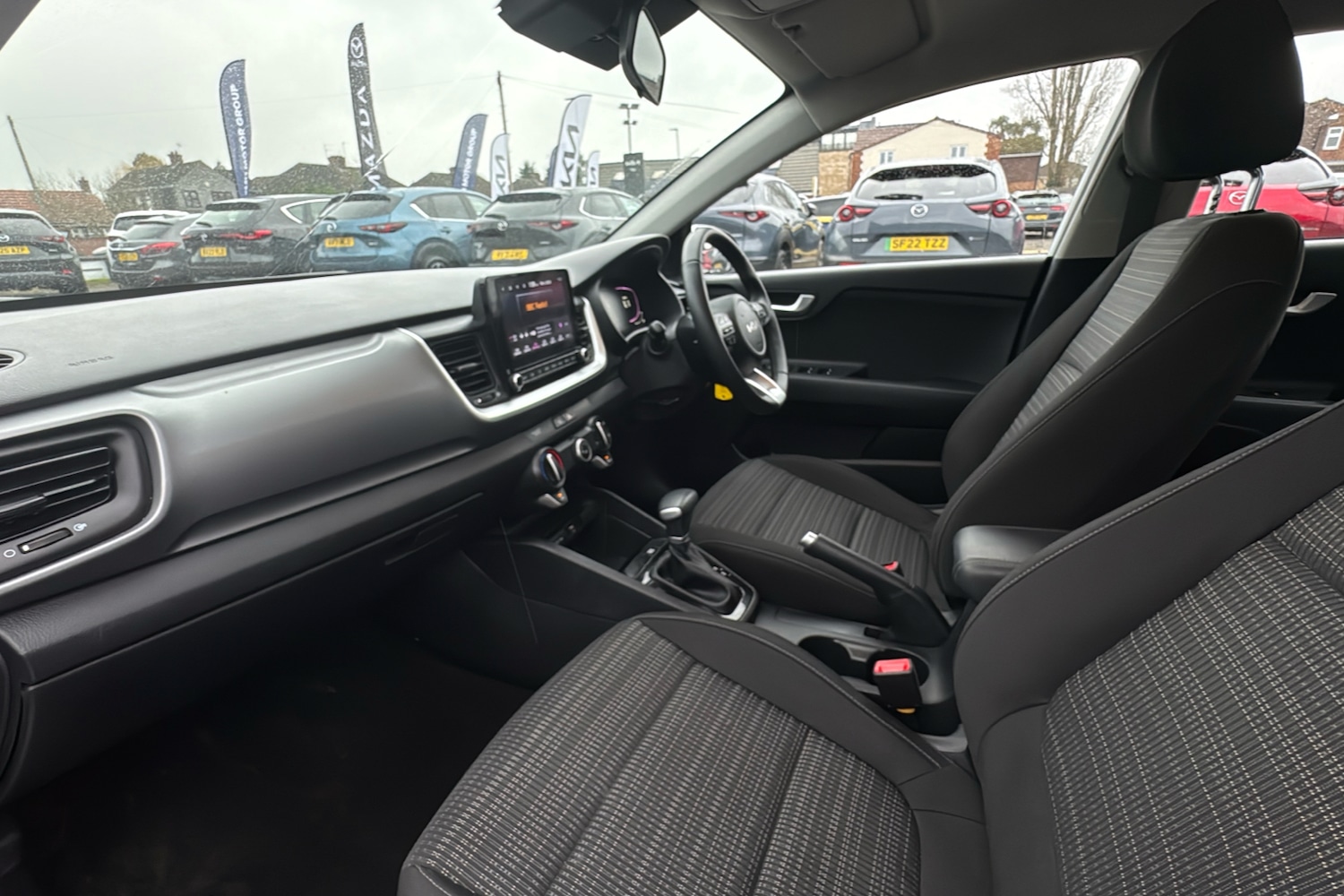 Used Kia Stonic 2025 for sale - 77316813: Photo 11