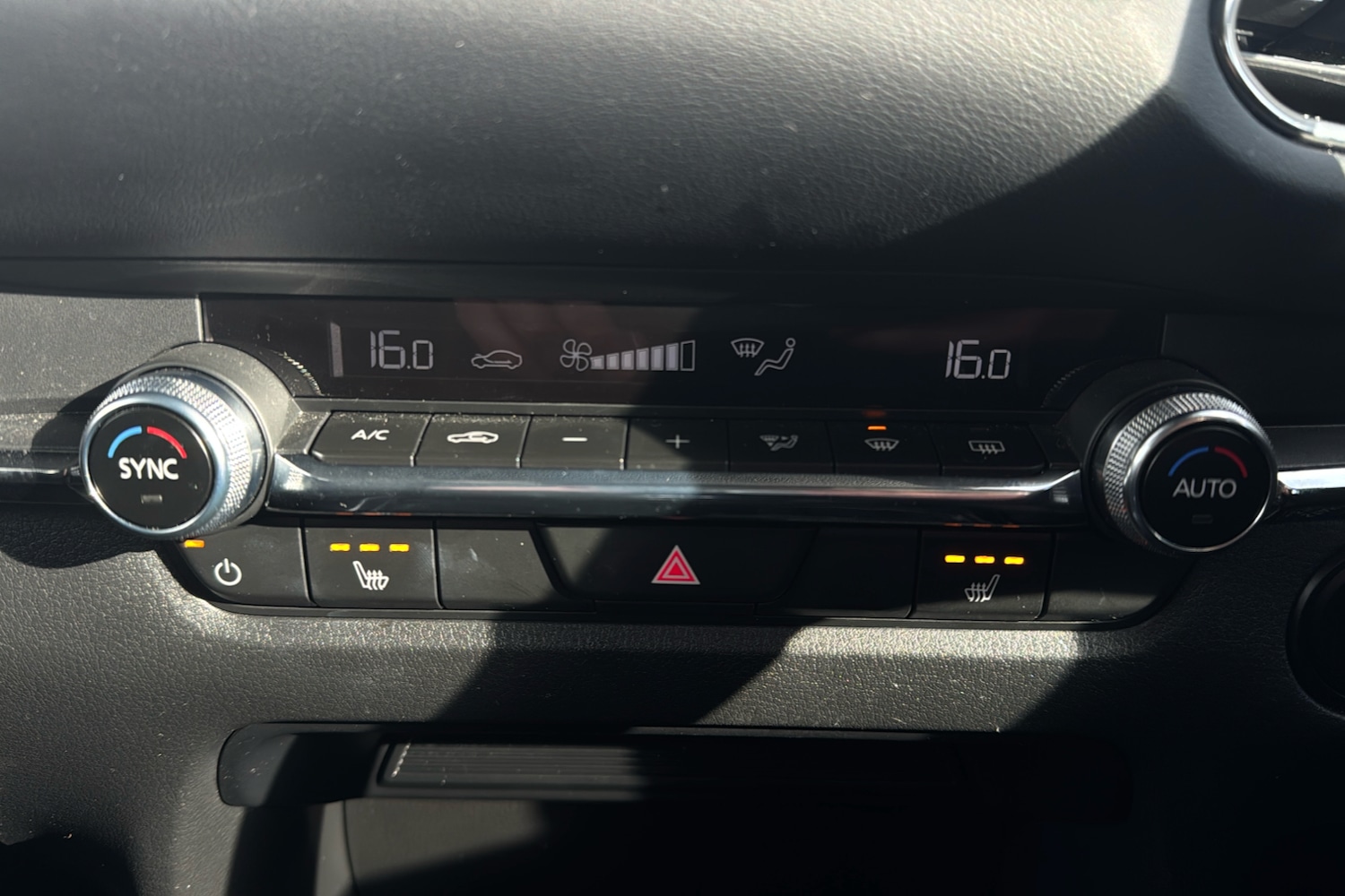 Used Mazda CX-30 2025 for sale - 77774180: Photo 16