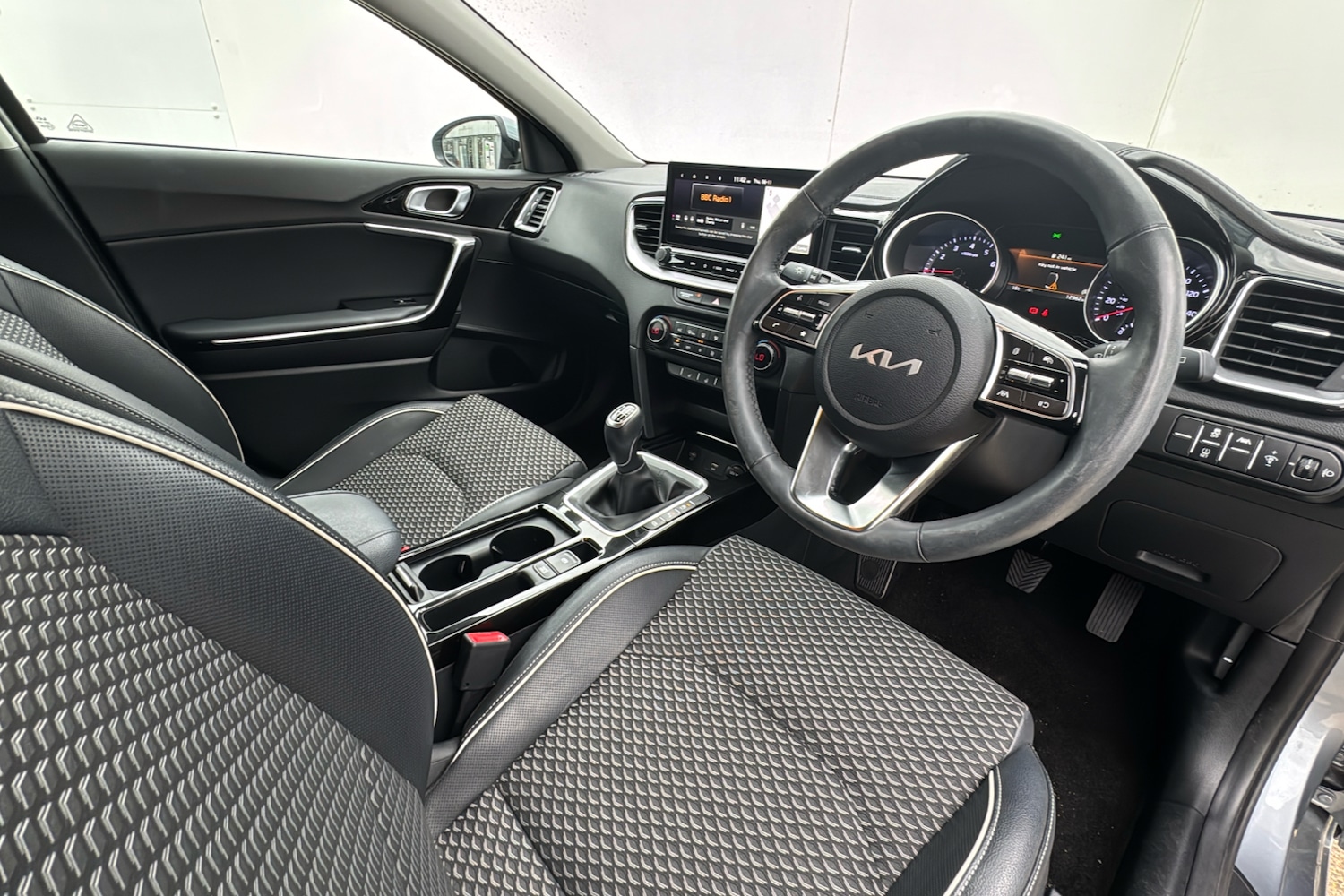 Used Kia Ceed 2024 for sale - 76938340: Photo 10