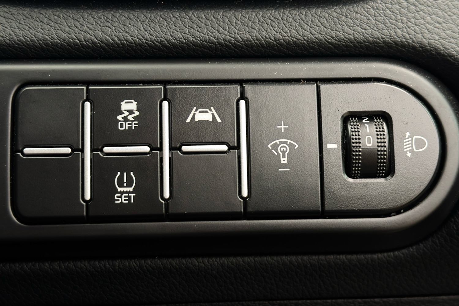 Used Kia Ceed 2024 for sale - 76938340: Photo 24