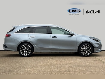 Used Kia Ceed 2024 for sale - 76938340: Photo