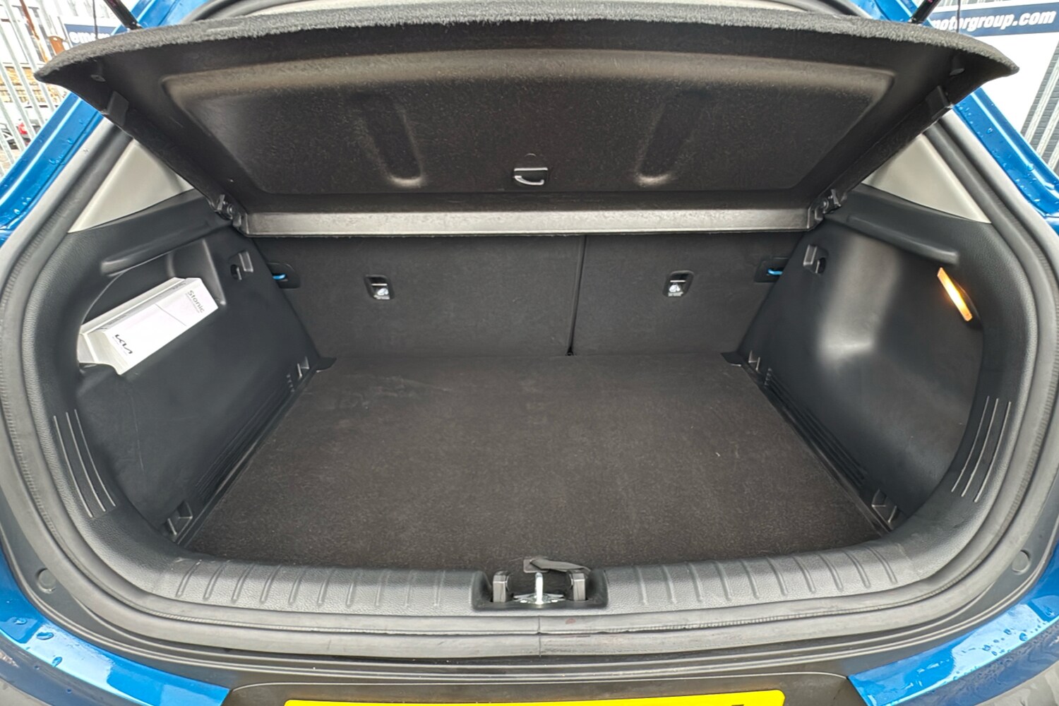 Used Kia Stonic 2024 for sale - 77601777: Photo 19