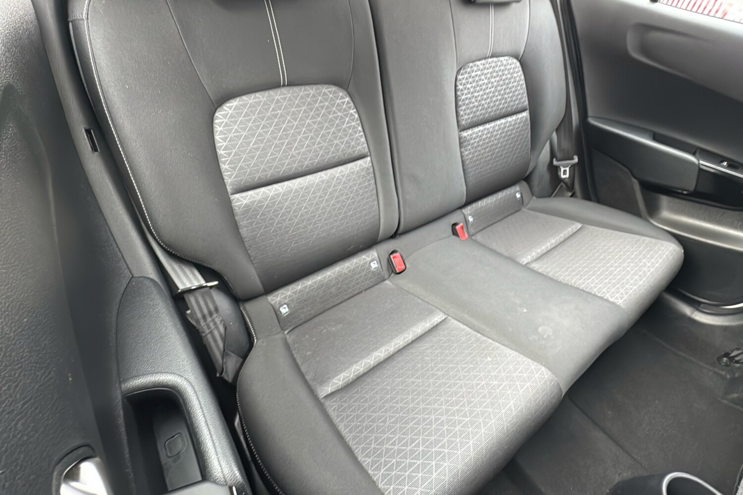 Used Kia Picanto 2023 for sale - 77815235: Photo 12