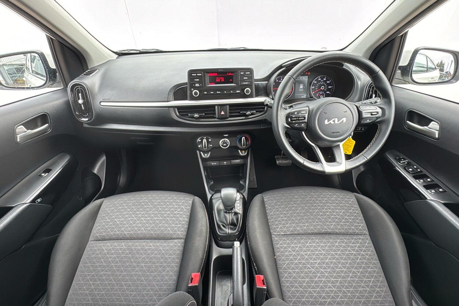 Used Kia Picanto 2023 for sale - 77815235: Photo 9