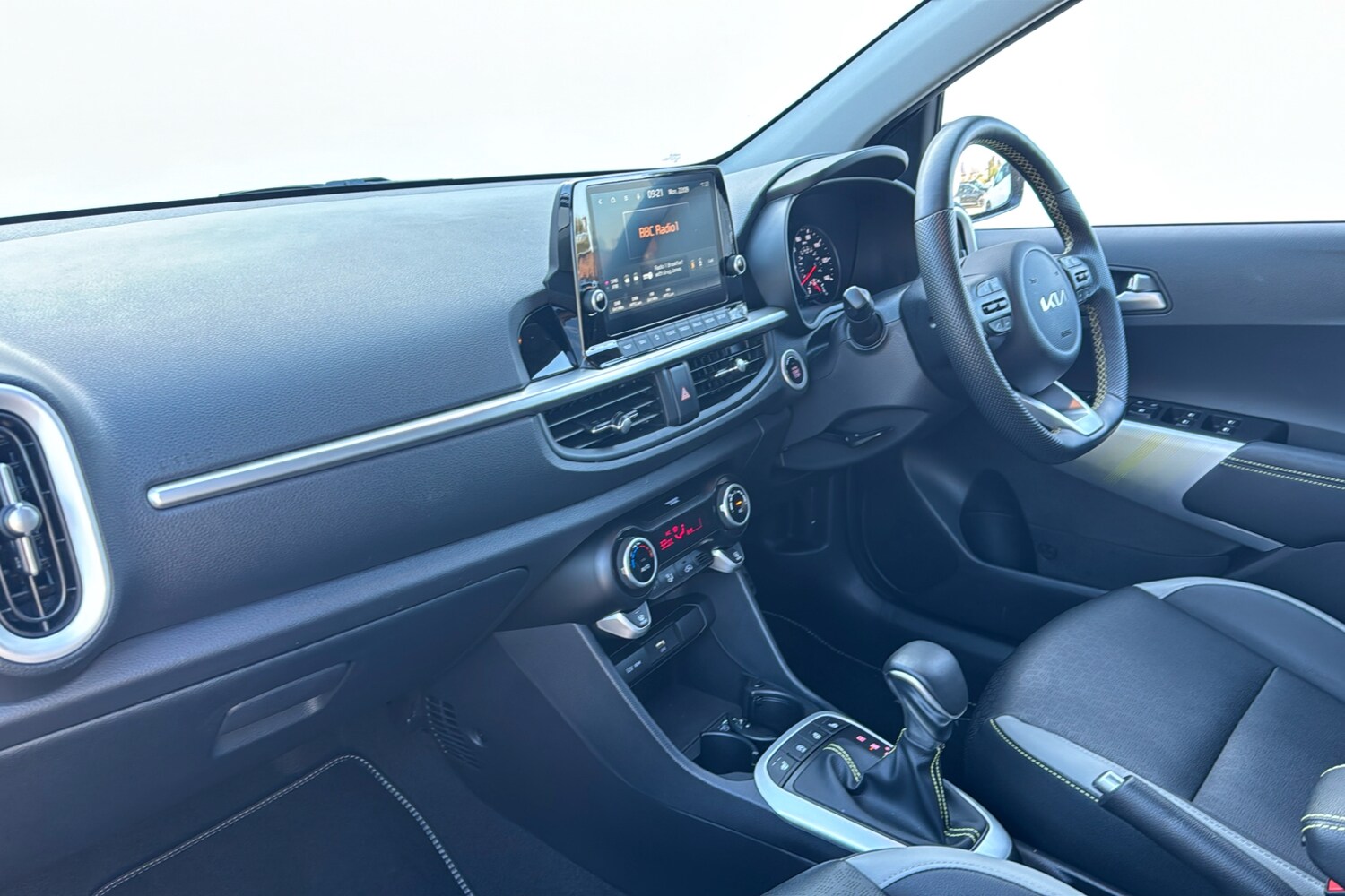 Used Kia Picanto 2023 for sale - 75993610: Photo 11