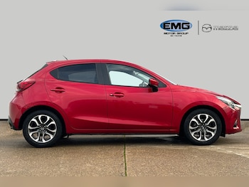Used Mazda Mazda2 2016 for sale - 76705374: Photo