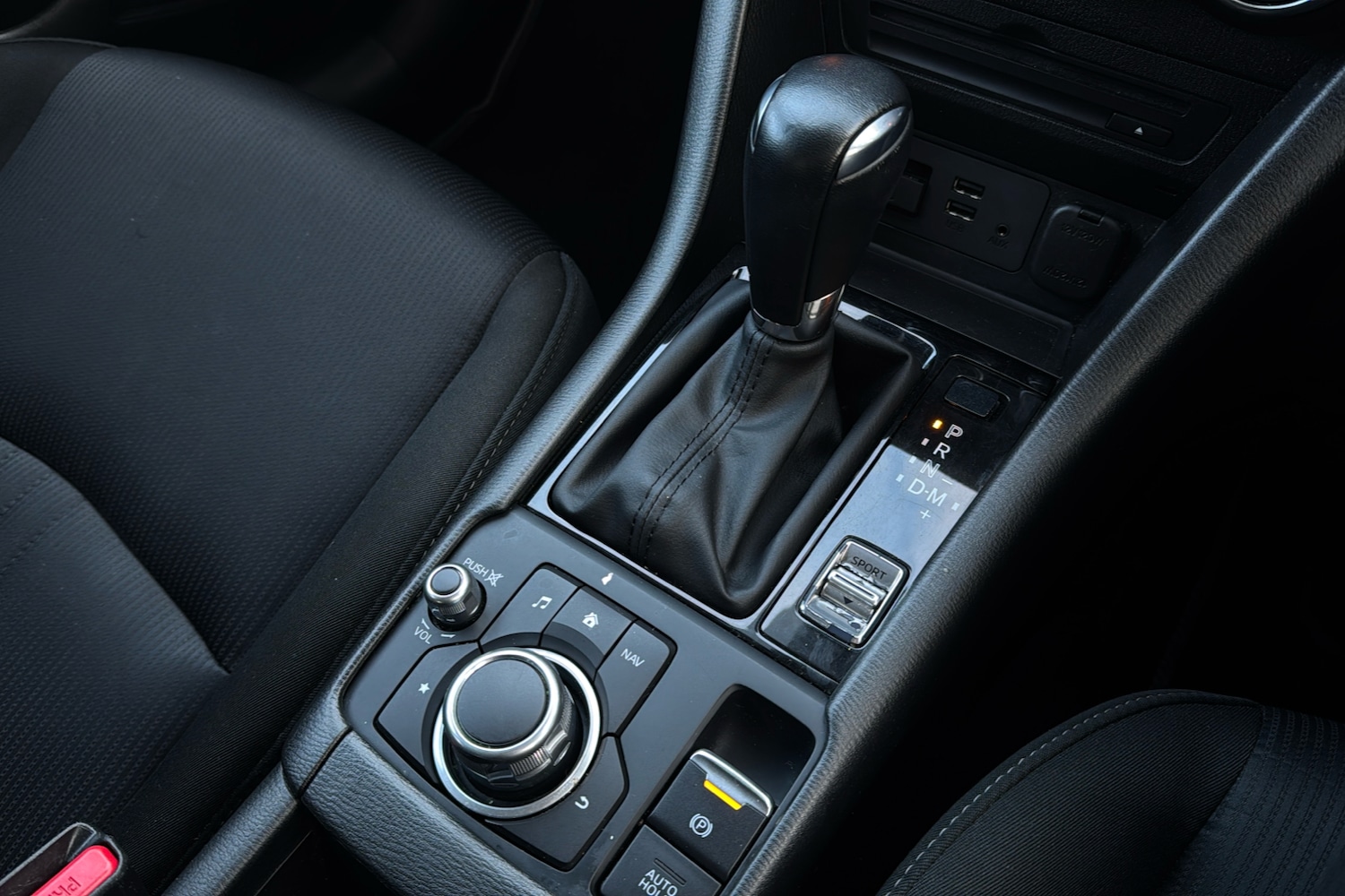 Used Mazda CX-3 2019 for sale - 76892947: Photo 13