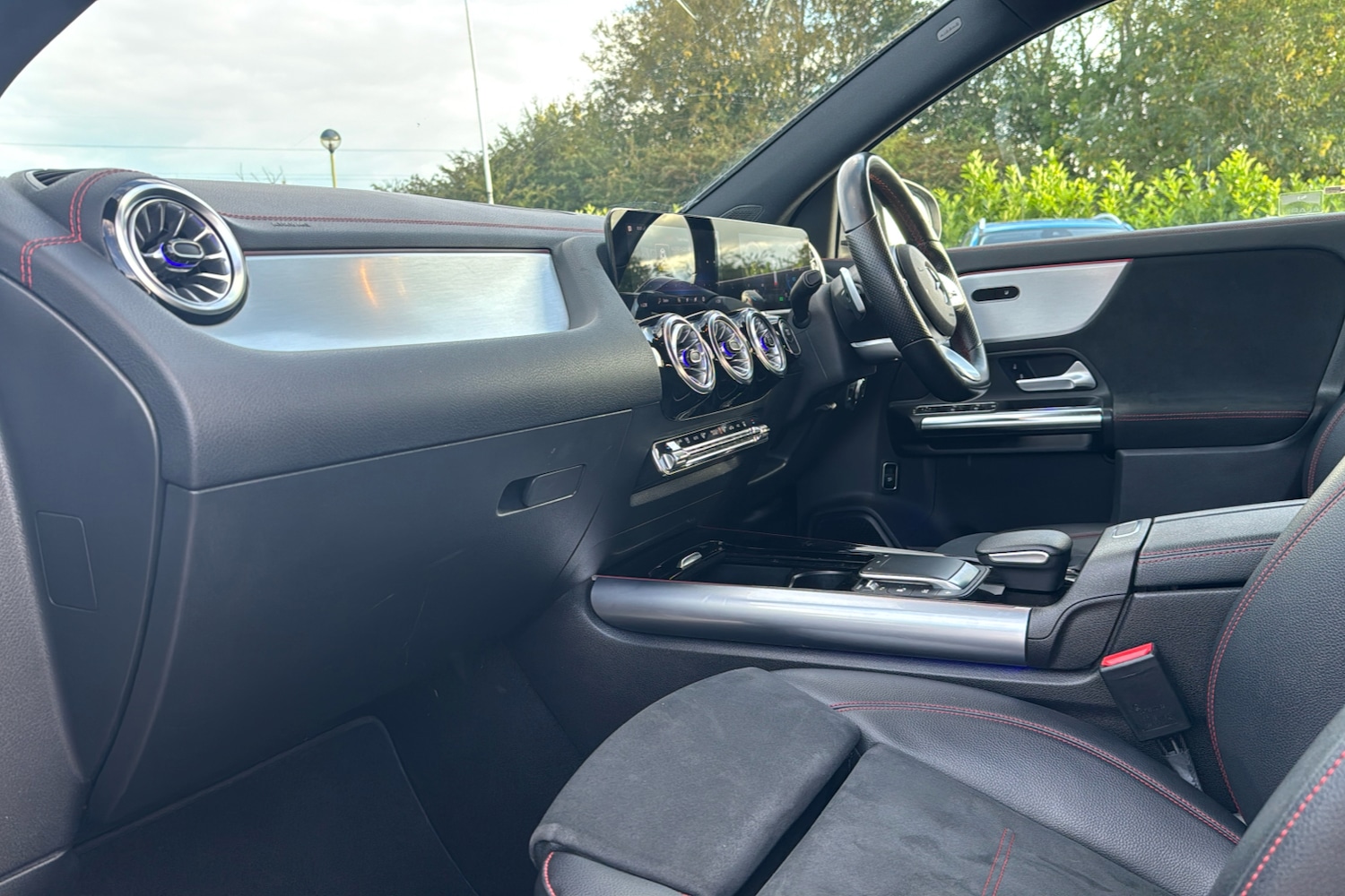 Used Mercedes-Benz EQA 2021 for sale - 76705339: Photo 11