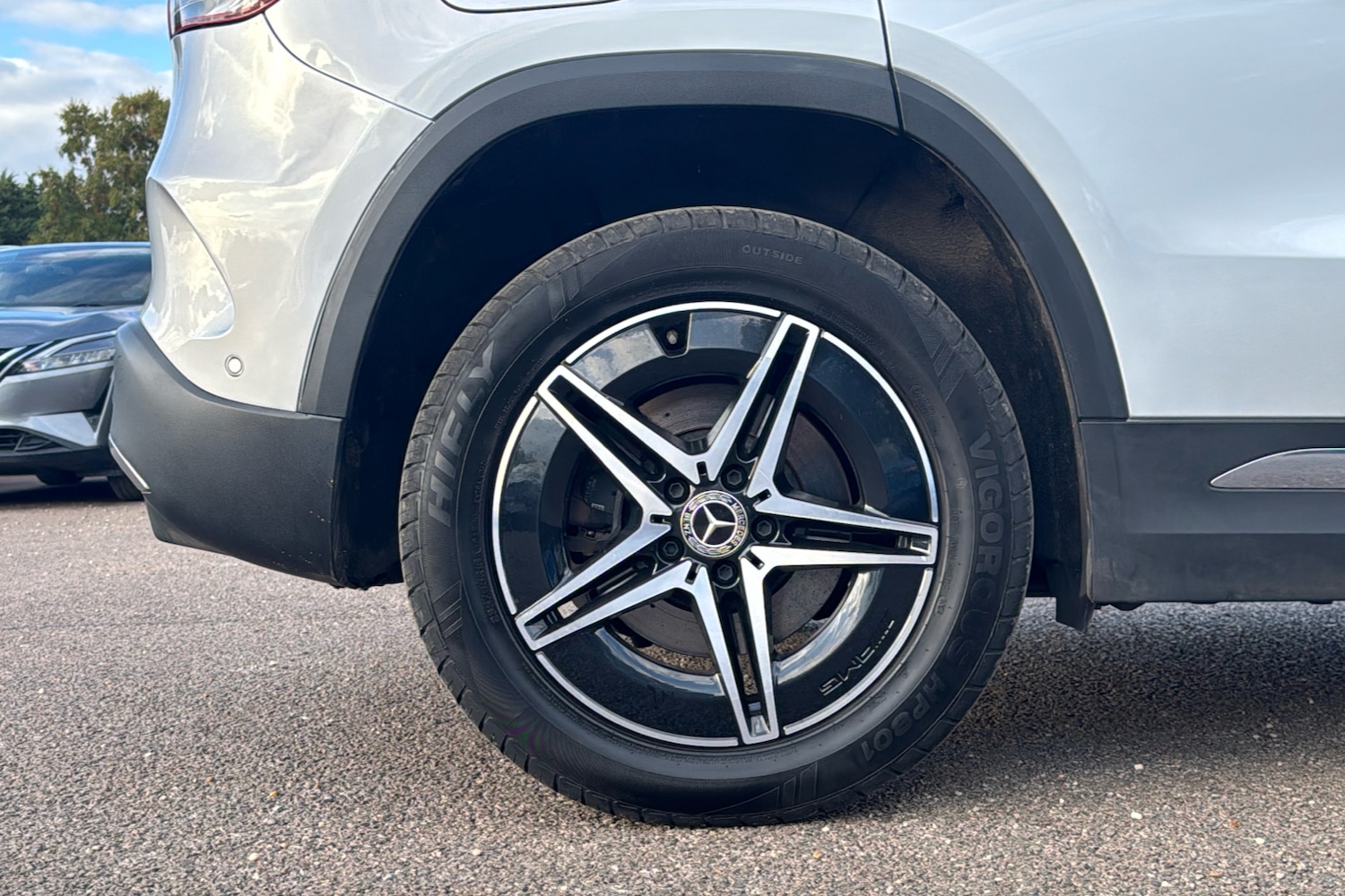 Used Mercedes-Benz EQA 2021 for sale - 76705339: Photo 8